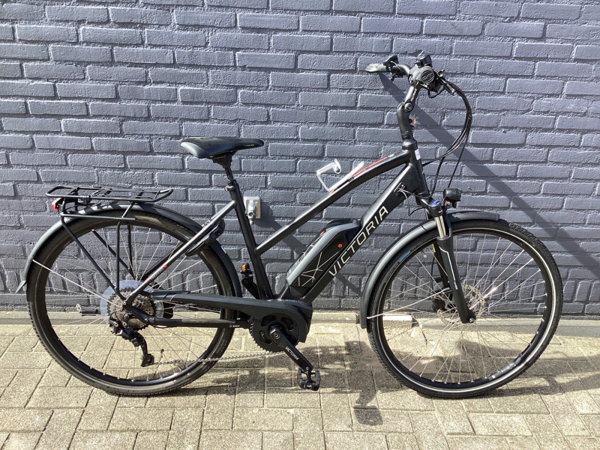 Victoria Rad E-Trekk. 8.8 28/53-53 cm-Charcoal Anthracite Matt/red